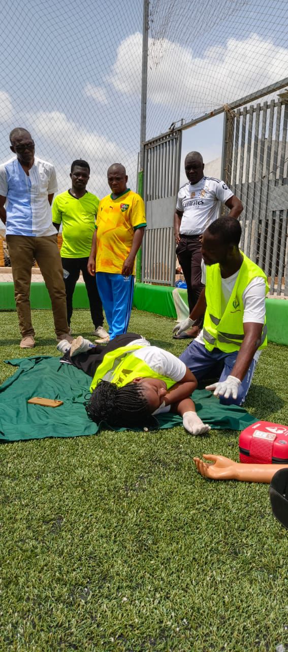 Formation sur les gestes de premiers secours et la PLS ce matin avec les avocats à l’ALEAPRKS 